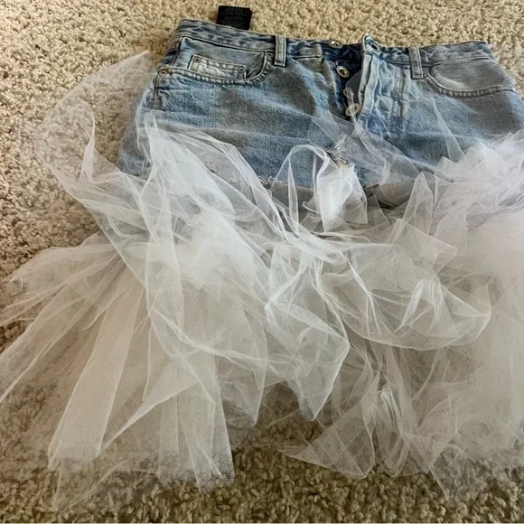 Ben Taverniti Unravel Project Skirt 25